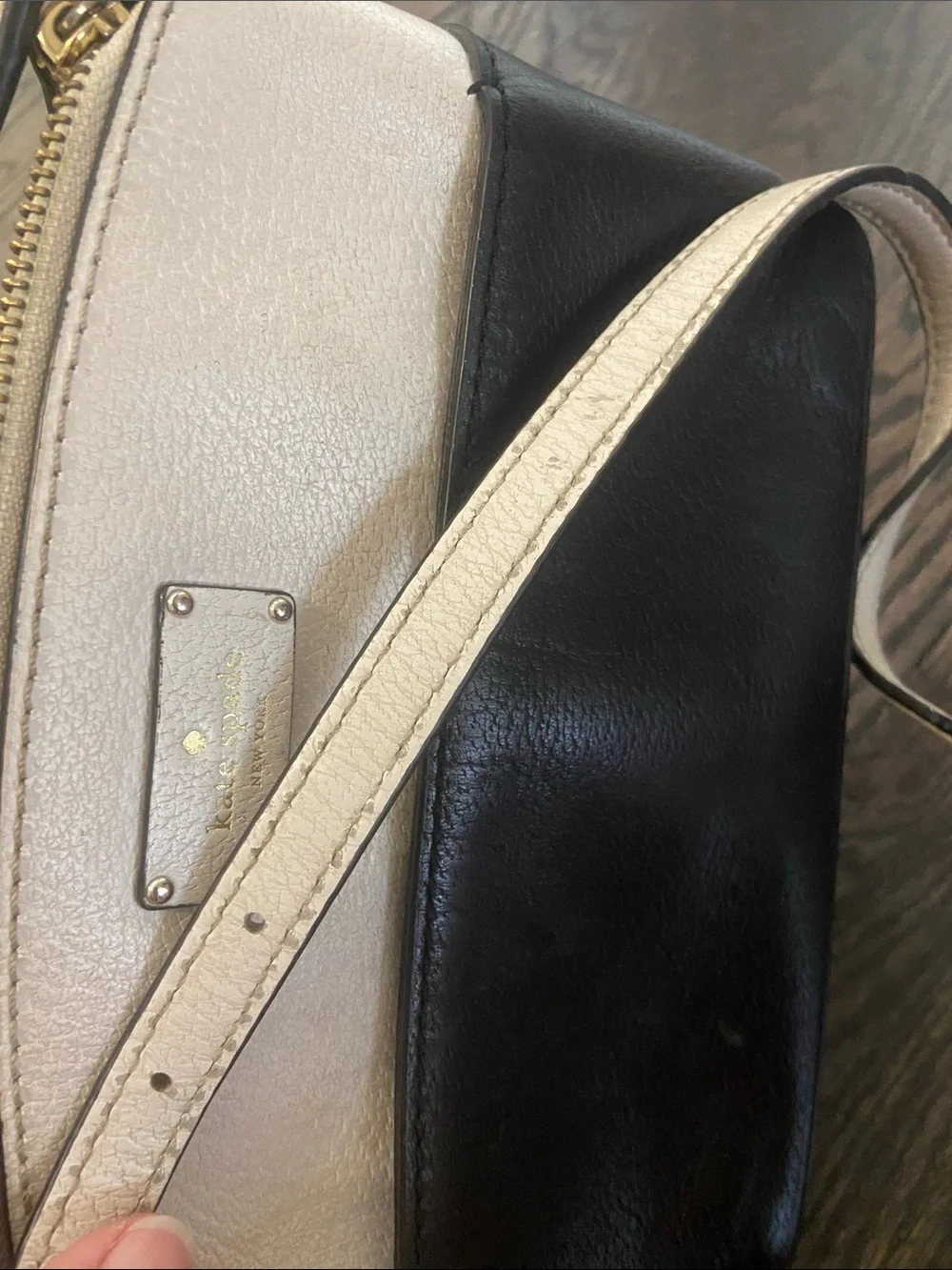 KATE SPADE  - Millie Leather Crossbody - Black/Beige